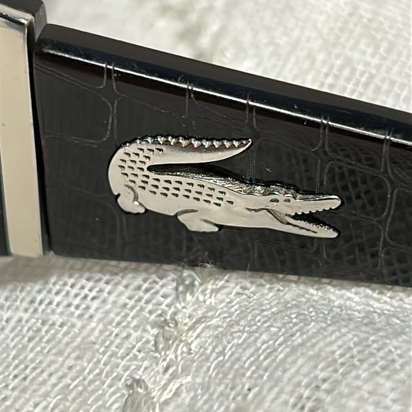 Lacoste sunglasses with a case - Picture 5 of 15